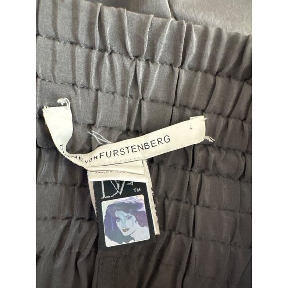 Diane Von Furstenberg Gray Silk Womens Pants Size 6 cropped - Picture 6 of 6